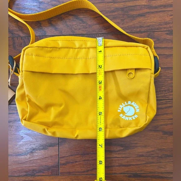 Fjallraven Tree-Kanken Pocket in Maple🍁 Yellow - Picture 7 of 7